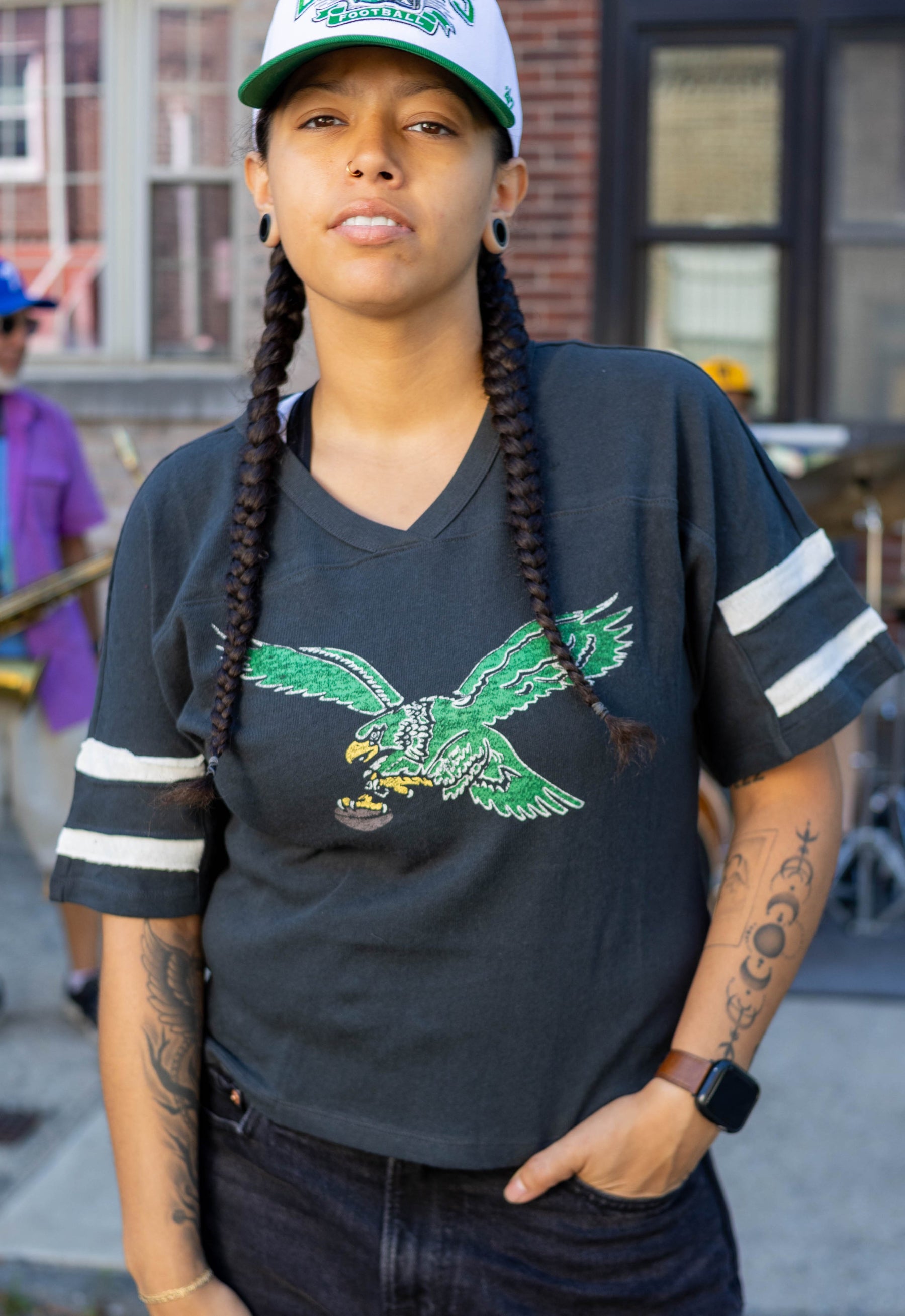 Philadelphia Eagles women's black v-neck shirt