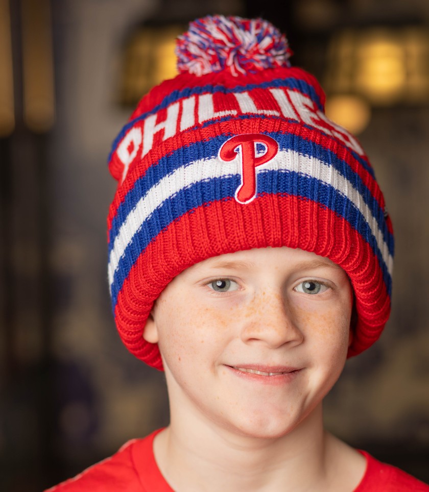 Philadelphia Phillies Red Bering YOUTH Knit Hat