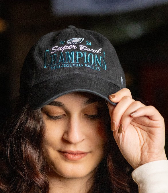 Philadelphia Eagles LIX Champions Shirt + Hat Bundle