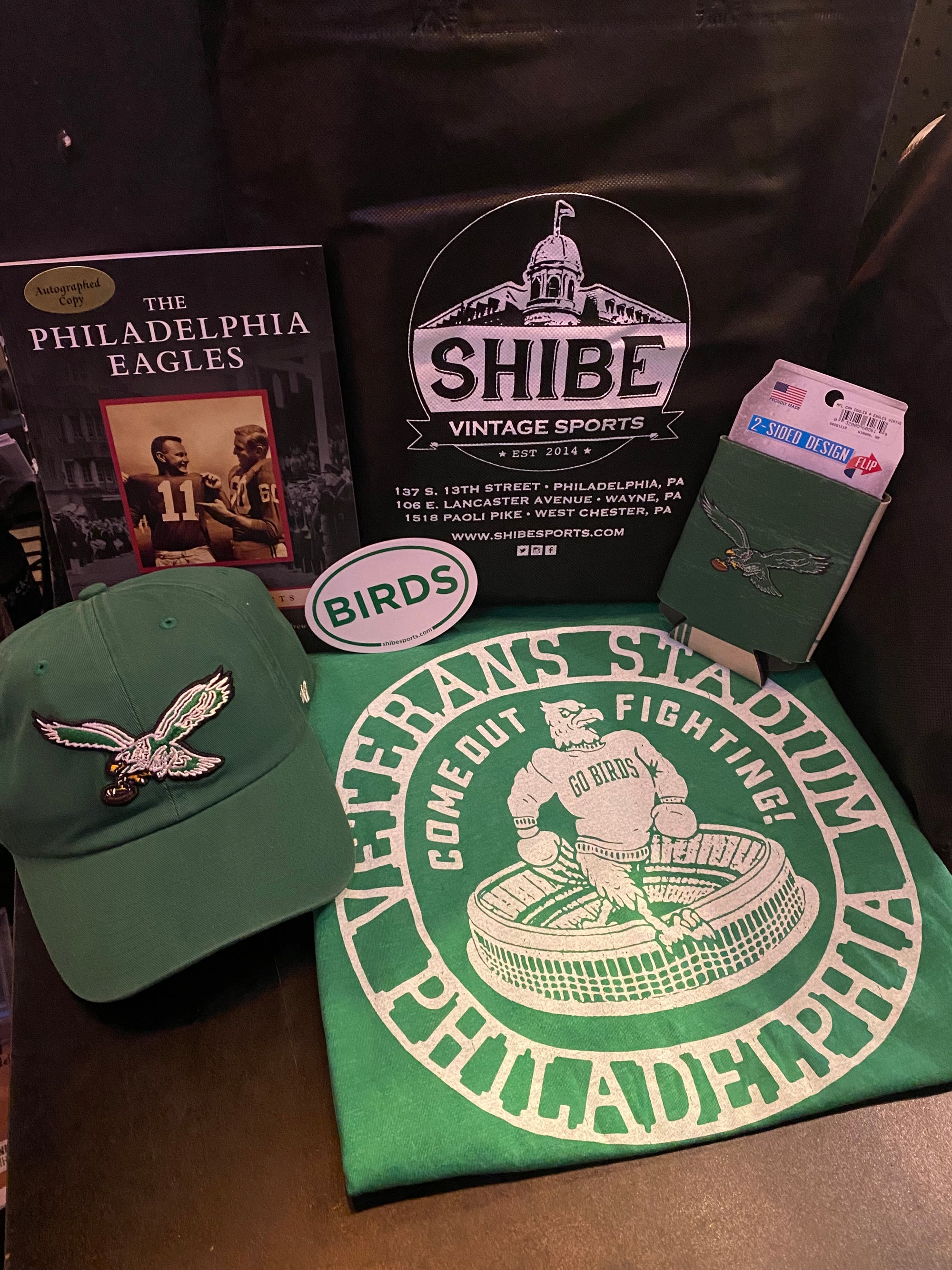 Vintage Philadelphia Eagles (Shirt + Hat + Book) Bundle