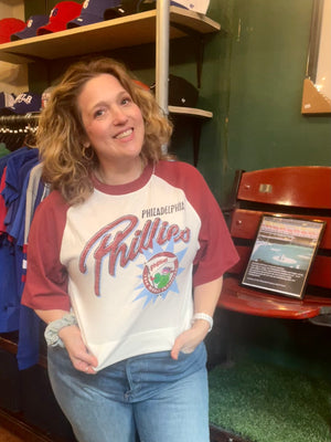 Philadelphia Phillies Women's Phanatic Raglan Crop tee
