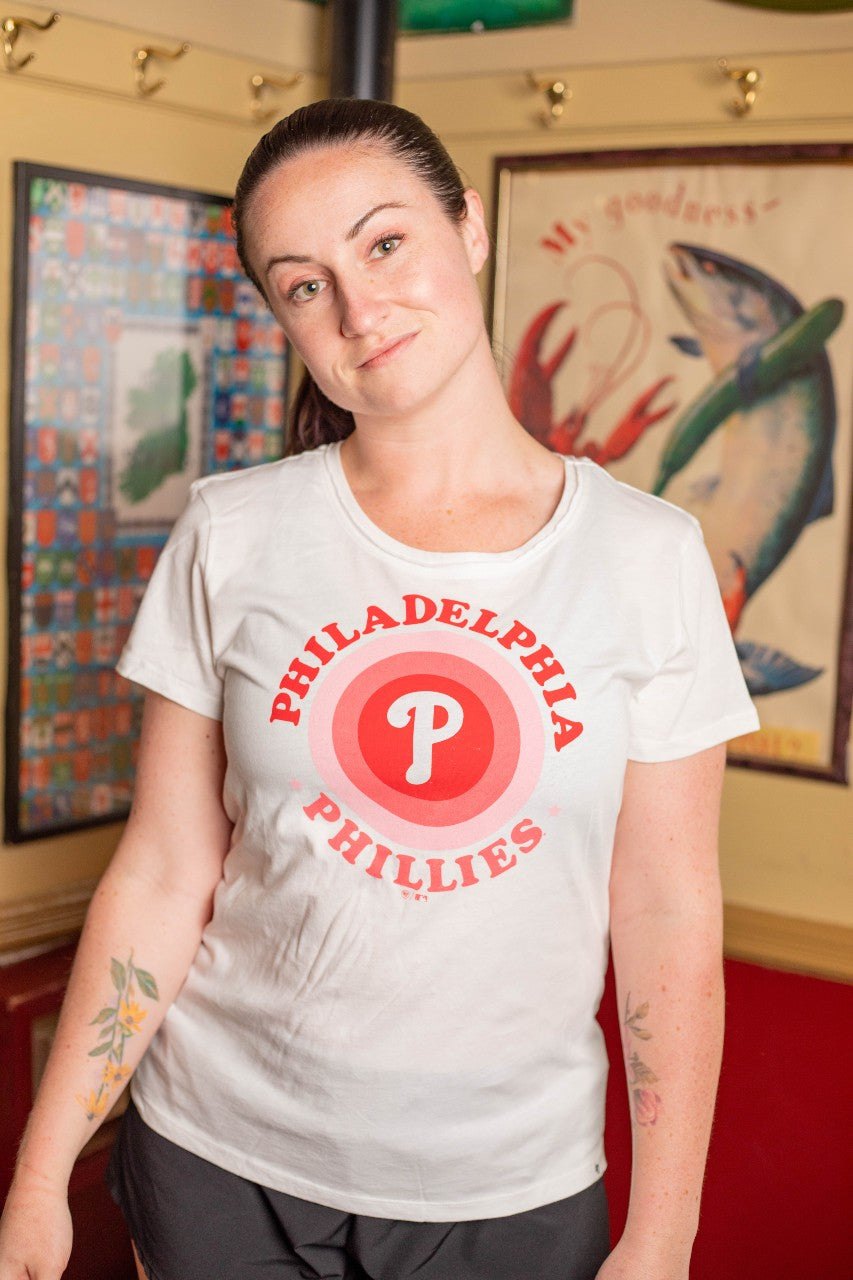 women's phillies tee shirts