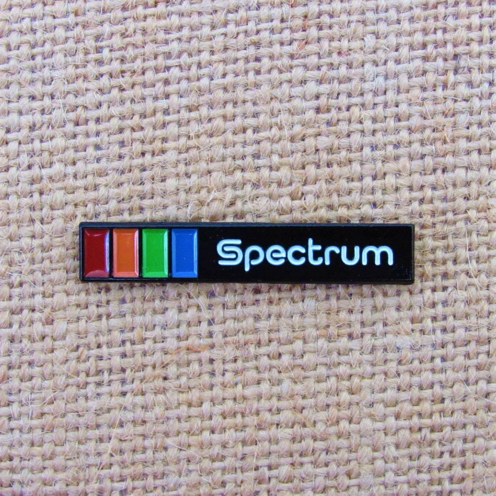Spectrum Pin Spectrum Sign pin - Shibe Vintage Sports